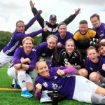 Die VfL-Frauen sind mit ihrem Trainer Rico Martin (hi.) auf Erfolgskurs. Foto: VfL